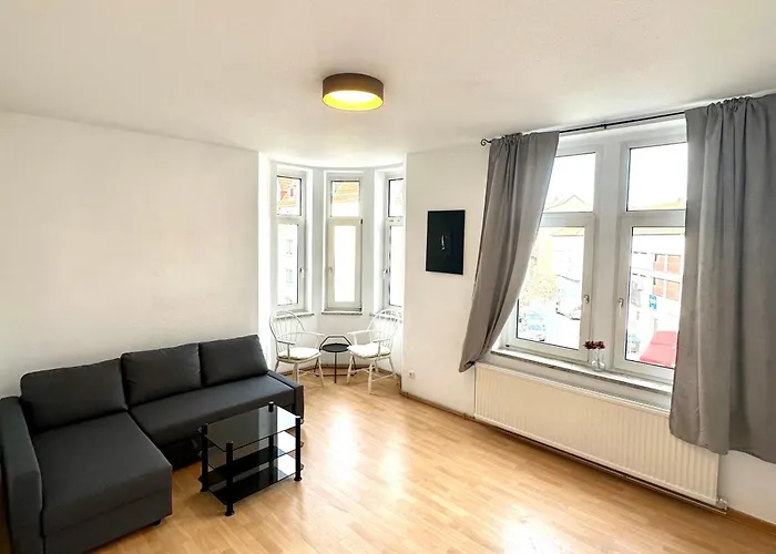 9 Betten Plus Sofa 4 Zimmer Room Dms Apartment Toplage City Rooms